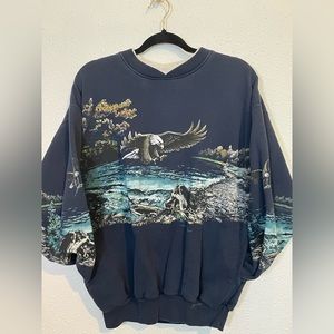 Vintage 90’s eagle wildlife nature sweatshirt with pockets and double collar